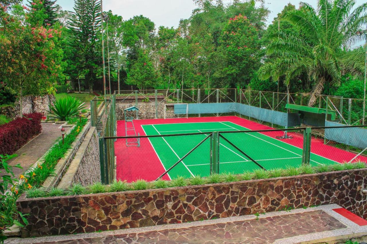 Parkside Nuansa Maninjau Resort מראה חיצוני תמונה