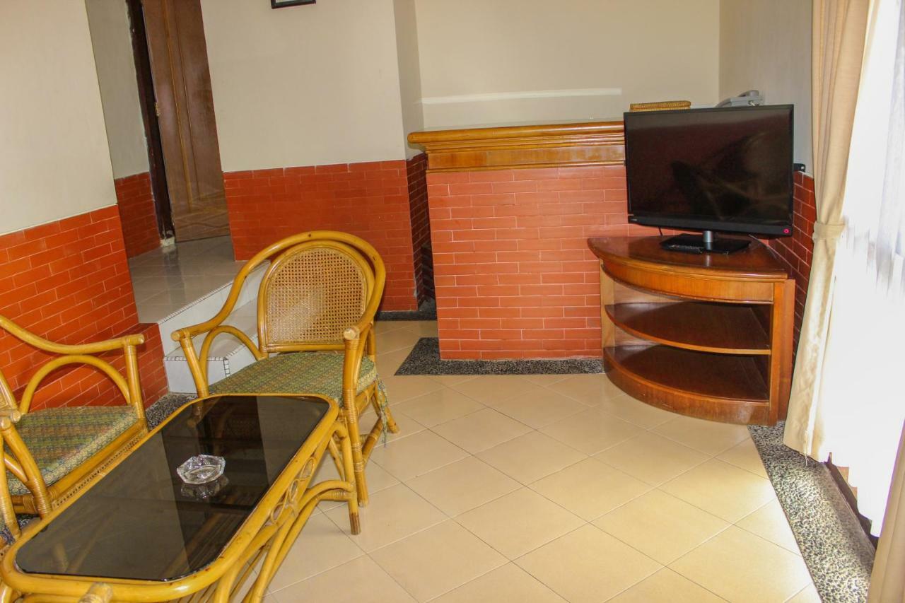Parkside Nuansa Maninjau Resort מראה חיצוני תמונה